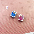The smallest playing card ever