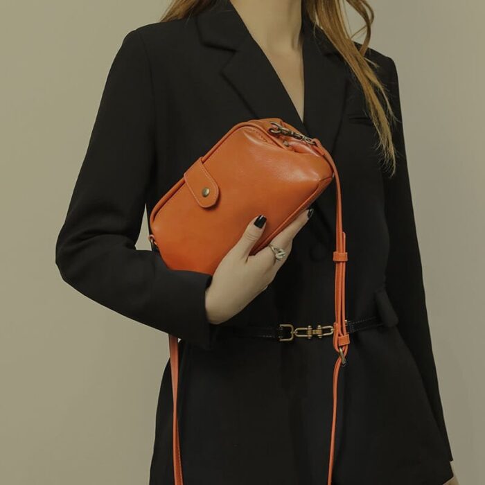 Retro Handmade Bag, Women Retro Leather Handbag